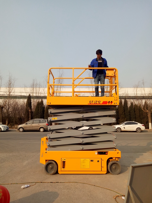 如何正確的購買液壓升降機？